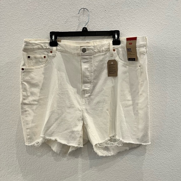 Levi’s Shorts NWT - Picture 3 of 8